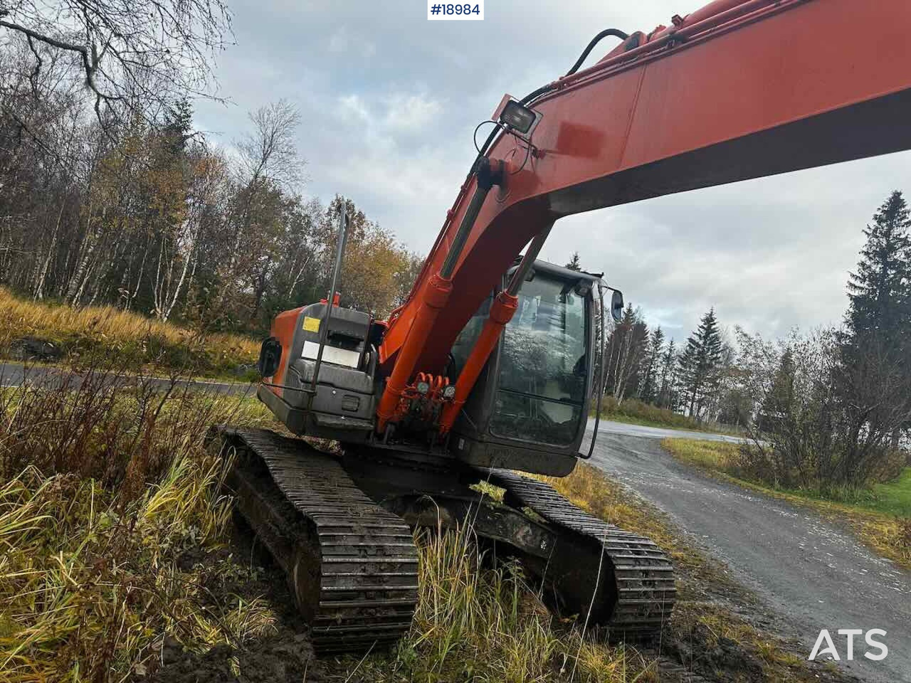 Ekskavatorius Hitachi ZX180LC-3: foto 7