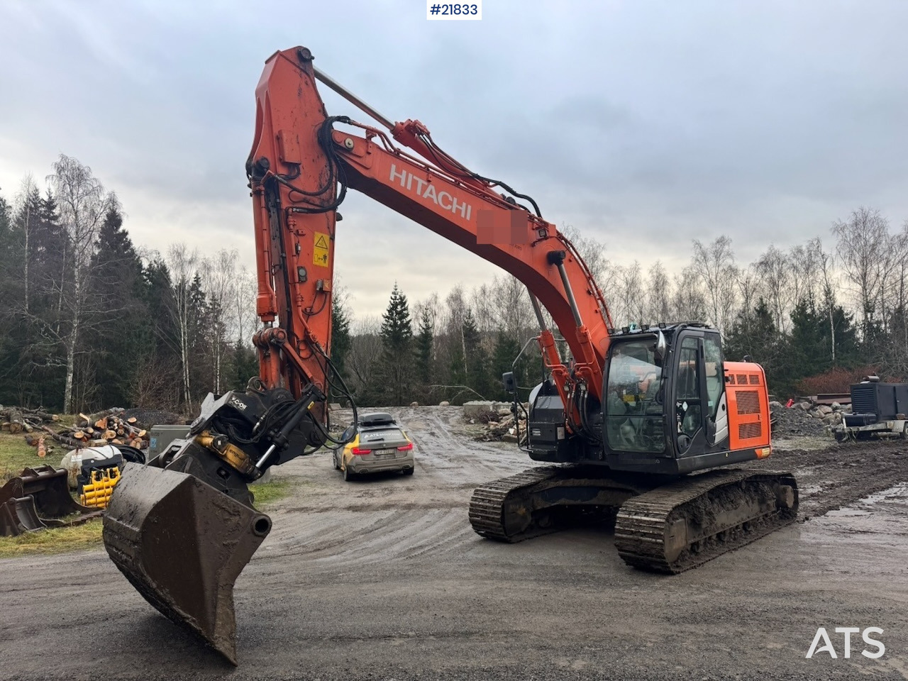 Hitachi ZX225USRLC-6 Beltegraver m/ Rototilt, 2 skuffer og Easy Dig. SE VIDEO - Vikšrinis ekskavatorius: foto 1 Hitachi ZX225USRLC-6 Beltegraver m/ Rototilt, 2 skuffer og Easy Dig. SE VIDEO - Vikšrinis ekskavatorius: foto 1
