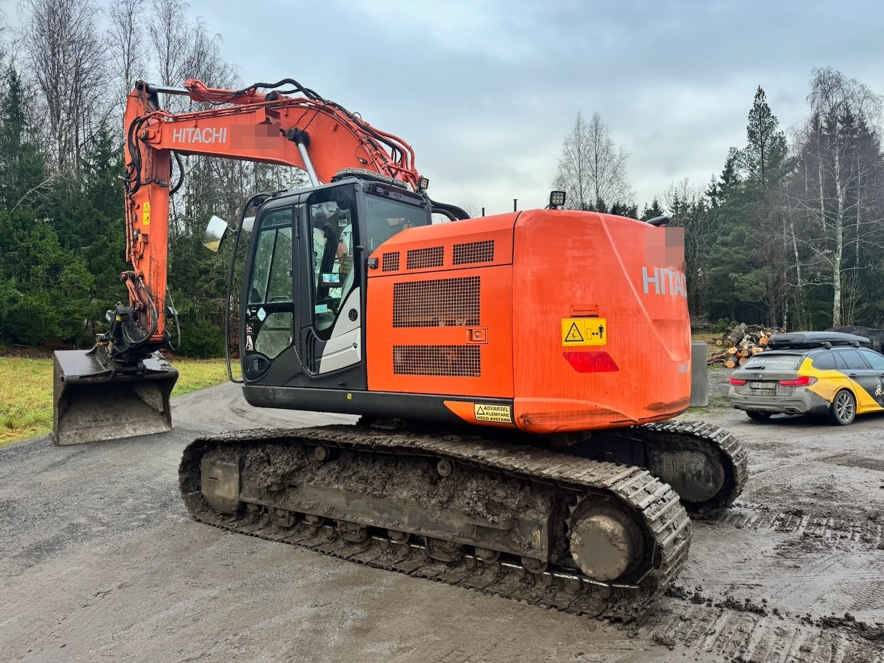 Hitachi ZX225USRLC-6 Beltegraver m/ Rototilt, 2 skuffer og Easy Dig. SE VIDEO - Vikšrinis ekskavatorius: foto 4 Hitachi ZX225USRLC-6 Beltegraver m/ Rototilt, 2 skuffer og Easy Dig. SE VIDEO - Vikšrinis ekskavatorius: foto 4