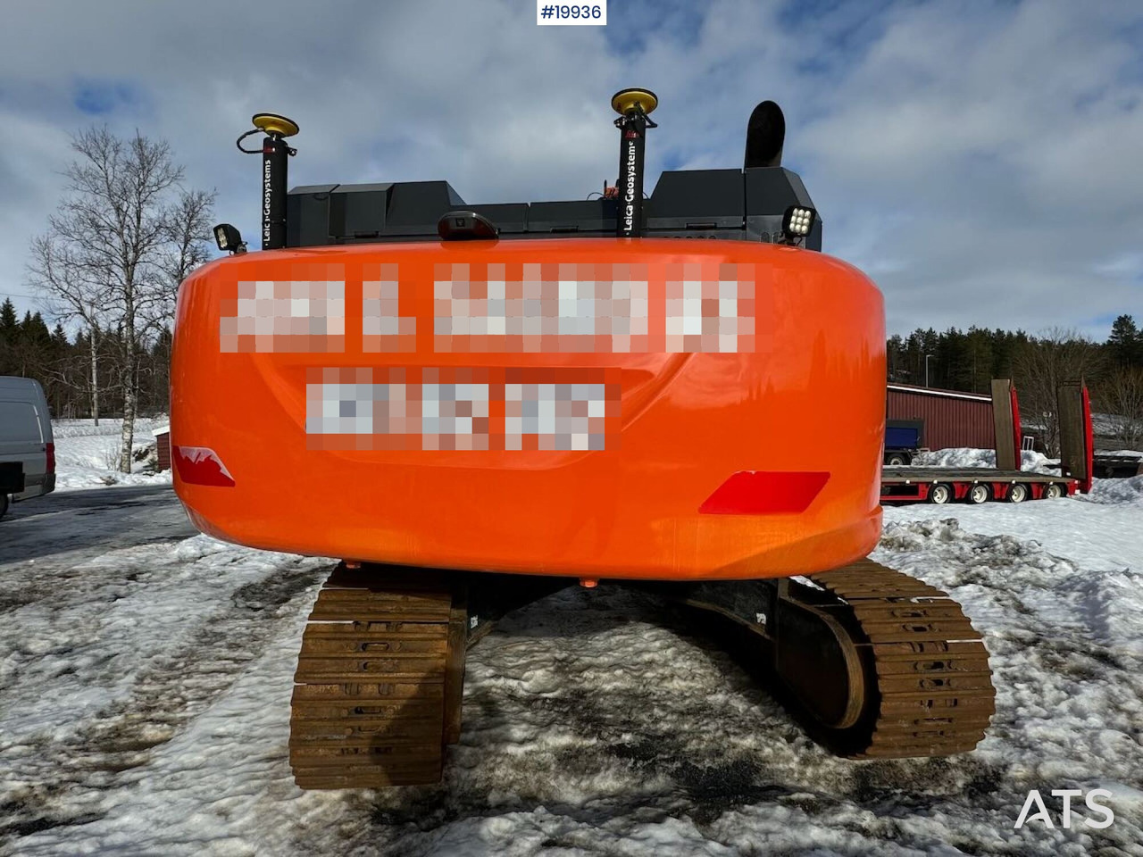 Hitachi ZX300LC-6 - Ekskavatorius: foto 4 Hitachi ZX300LC-6 - Ekskavatorius: foto 4