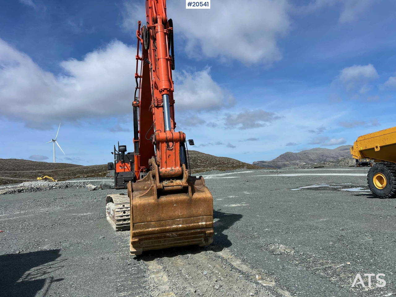 Hitachi zx530LCH-6 - Ekskavatorius: foto 5 Hitachi zx530LCH-6 - Ekskavatorius: foto 5