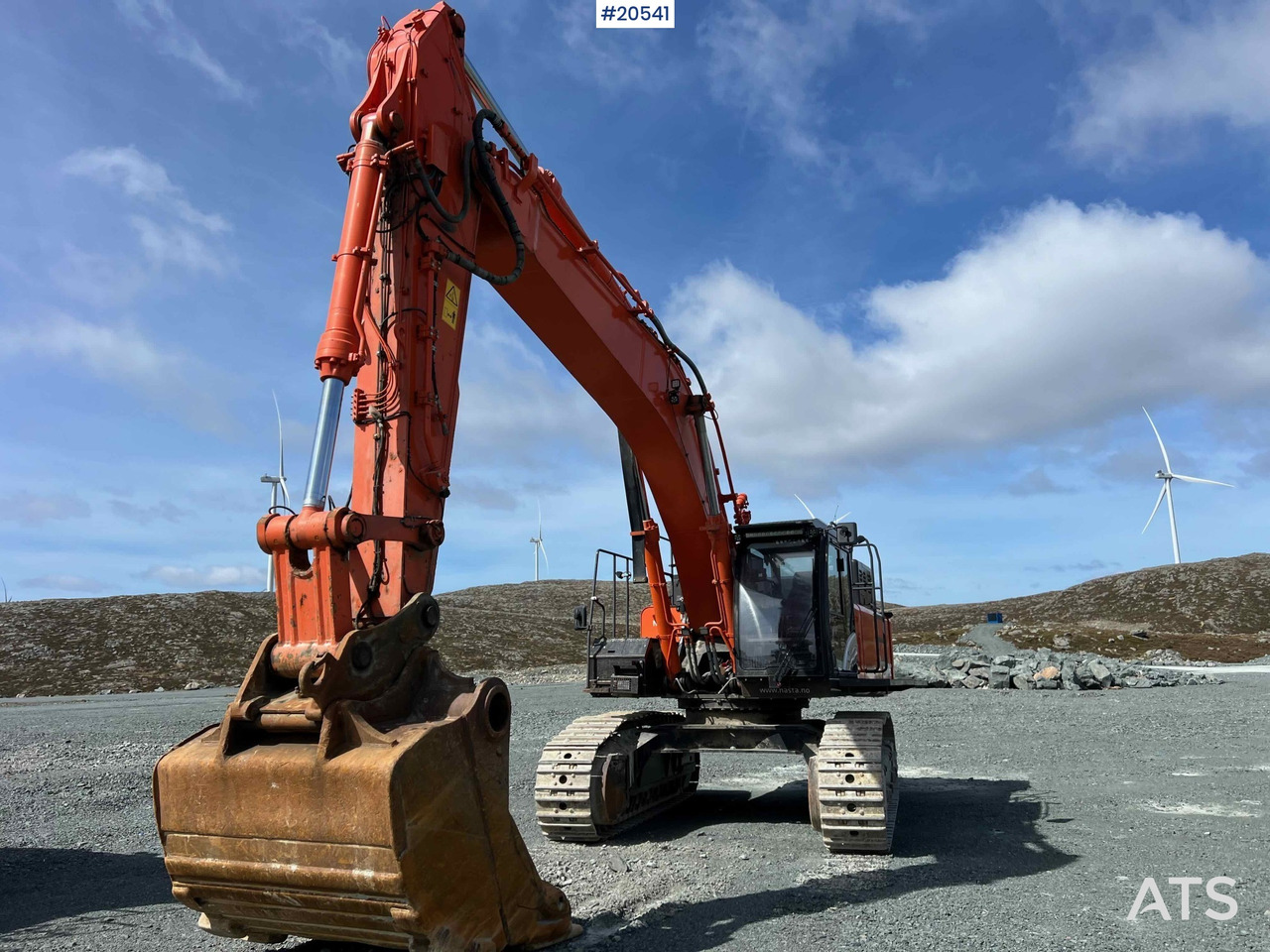 Hitachi zx530LCH-6 - Ekskavatorius: foto 3 Hitachi zx530LCH-6 - Ekskavatorius: foto 3