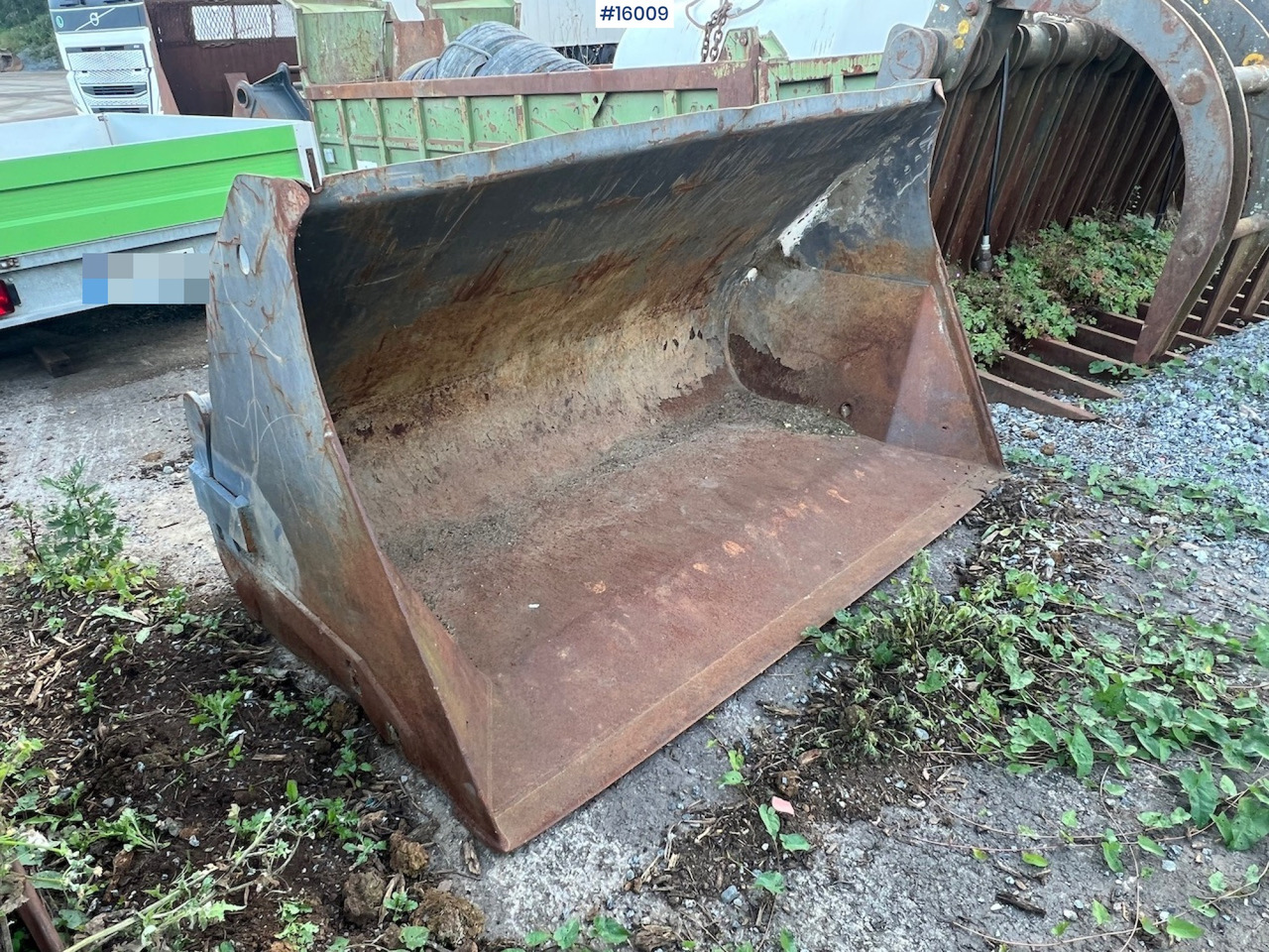 Hjullasterskuffe m/ liten BM feste - Krautuvo kaušas - Statybinė technika: foto 1 Hjullasterskuffe m/ liten BM feste - Krautuvo kaušas - Statybinė technika: foto 1