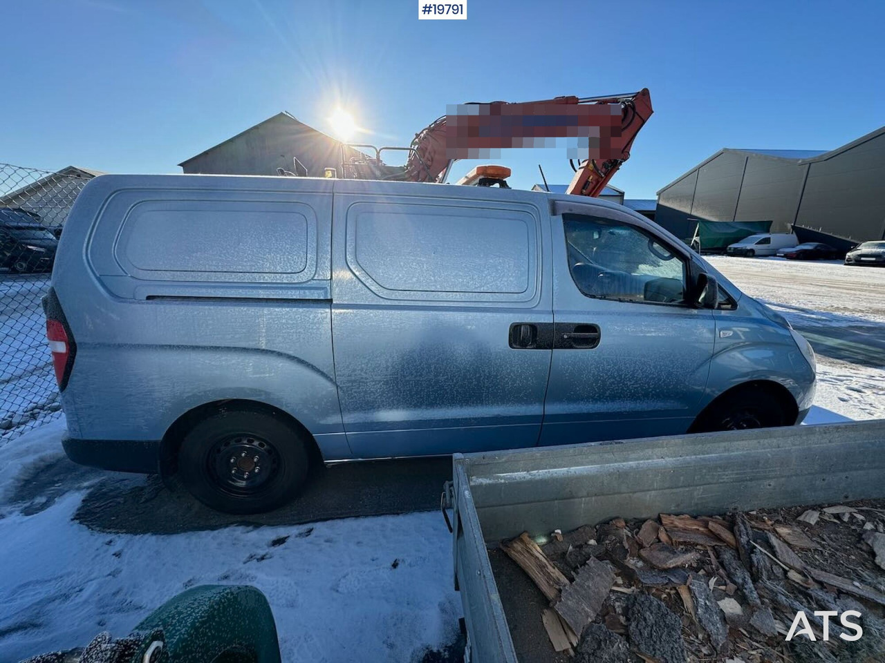Hyundai H1 - Mažas furgonas: foto 5 Hyundai H1 - Mažas furgonas: foto 5