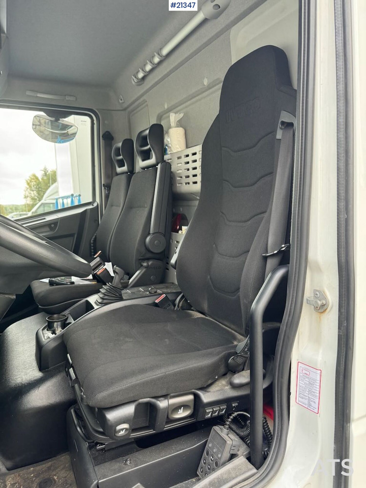 Furgonas sunkvežimis Iveco Eurocargo 75-210: foto 32