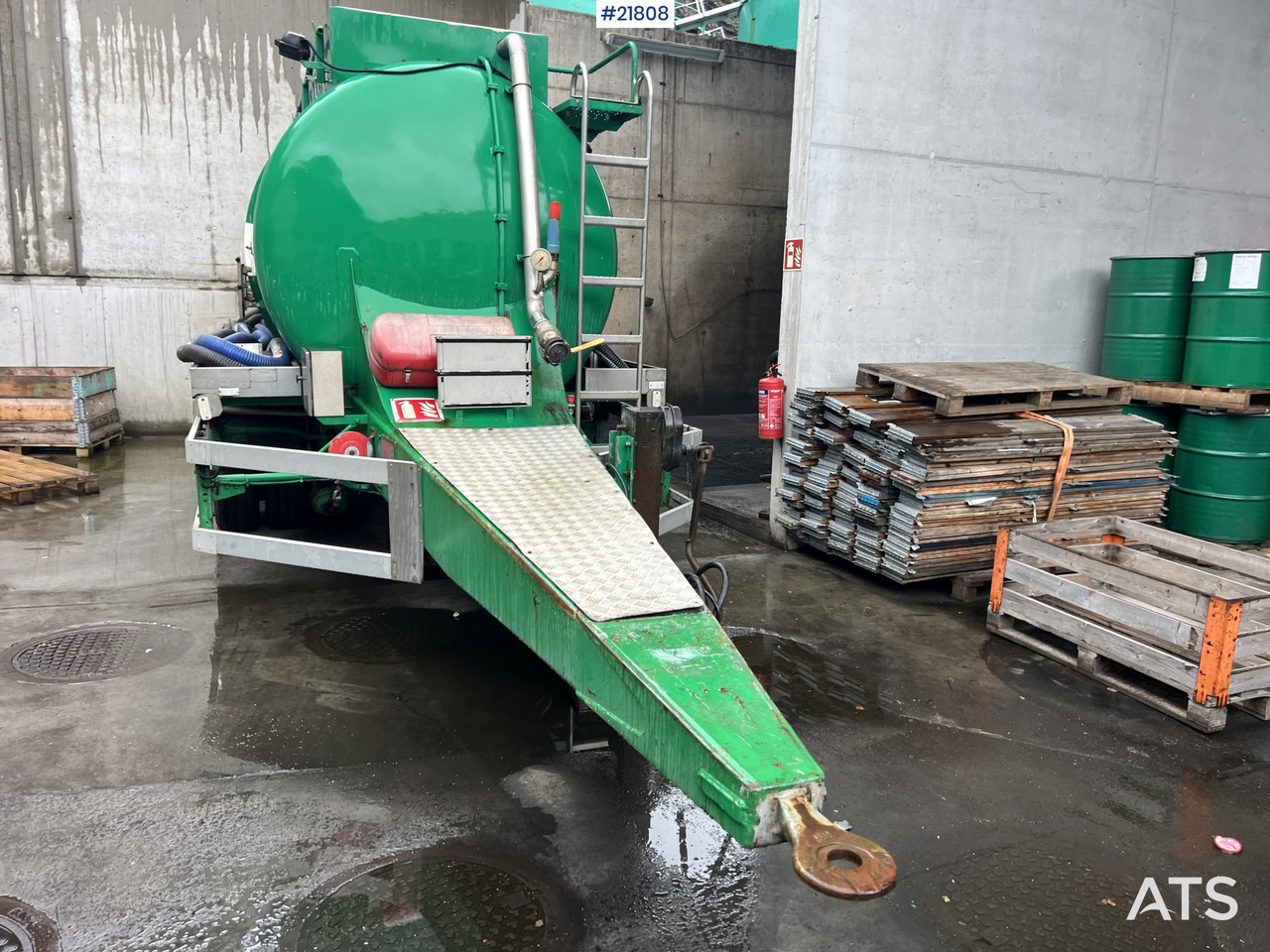 Jyki 2002 jyki ts2-15cr 2 akslet tankhenger rep.objekt - Cisterninė priekaba: foto 3 Jyki 2002 jyki ts2-15cr 2 akslet tankhenger rep.objekt - Cisterninė priekaba: foto 3