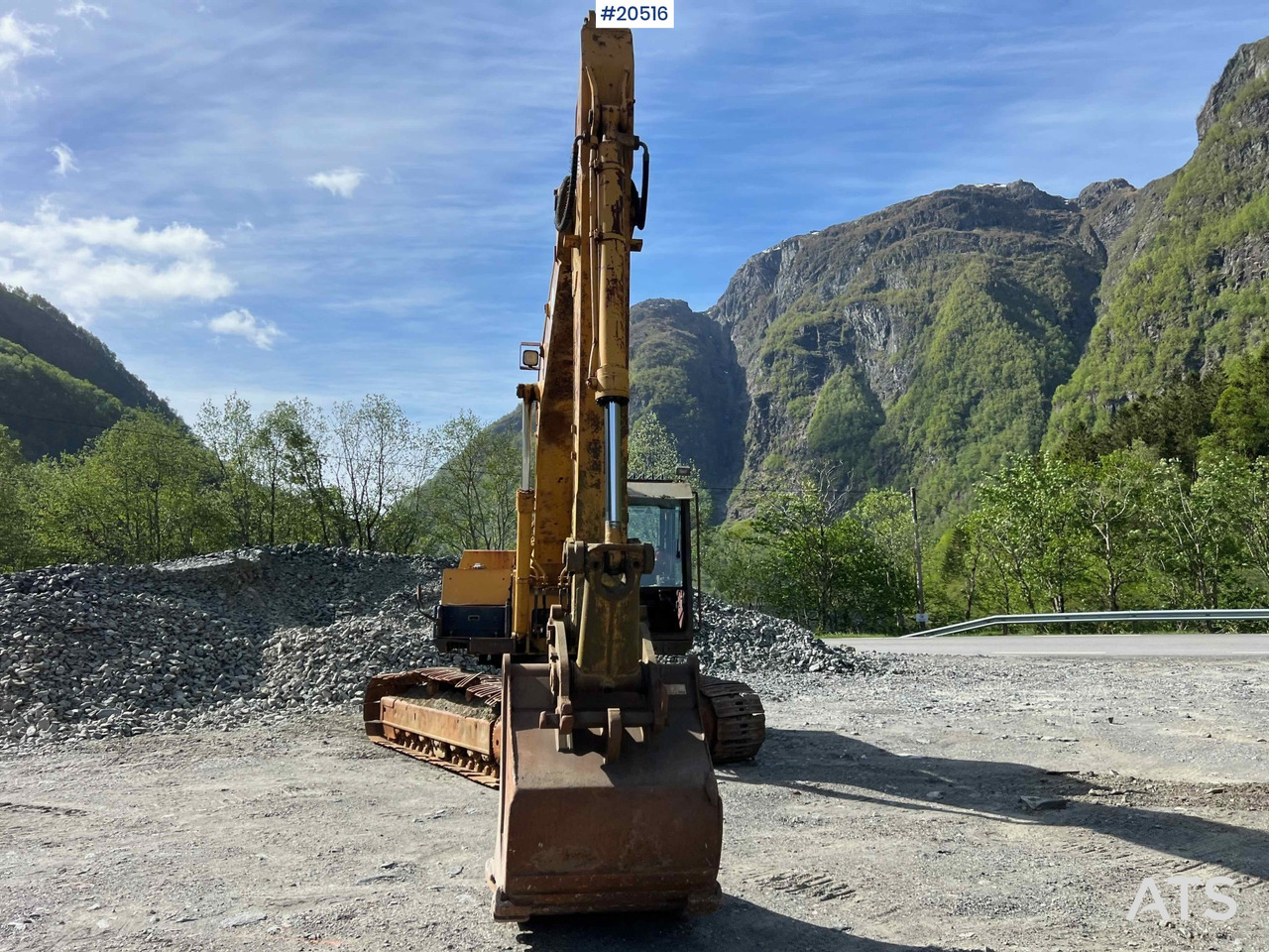 Ekskavatorius Komatsu PC200-3: foto 6