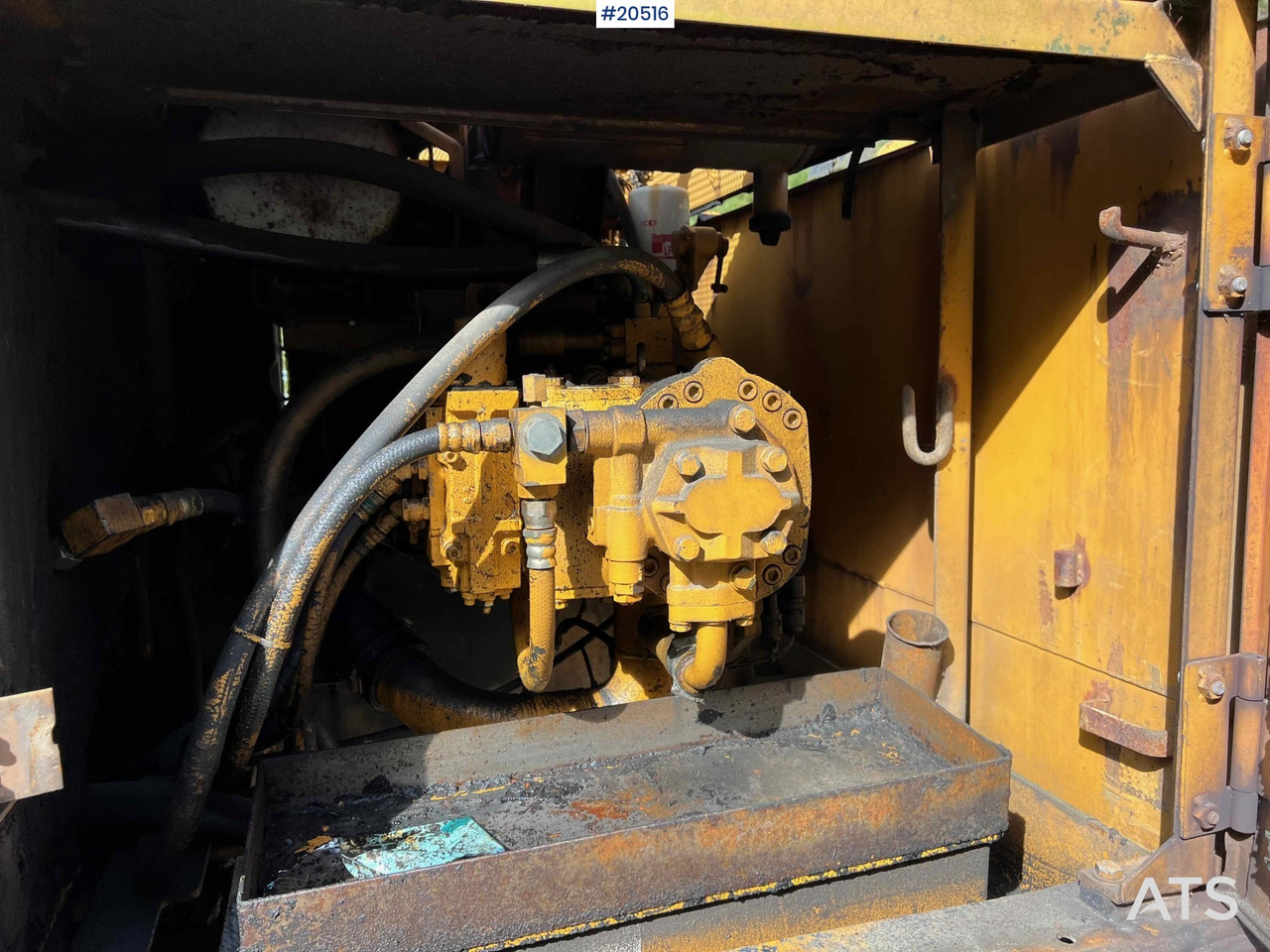 Ekskavatorius Komatsu PC200-3: foto 37