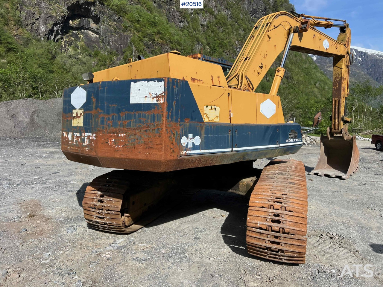Ekskavatorius Komatsu PC200-3: foto 17