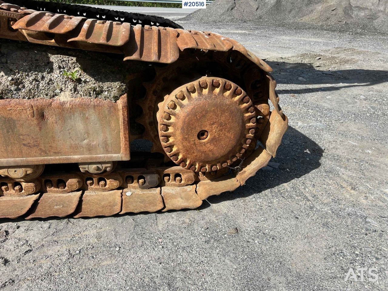 Ekskavatorius Komatsu PC200-3: foto 36