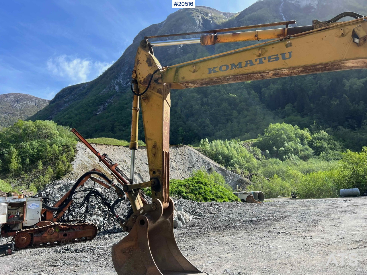 Ekskavatorius Komatsu PC200-3: foto 28