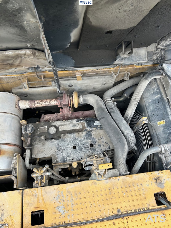 Ekskavatorius Komatsu PC240LC-6K Beltegraver m/ Graveskuffe: foto 15 Ekskavatorius Komatsu PC240LC-6K Beltegraver m/ Graveskuffe: foto 15