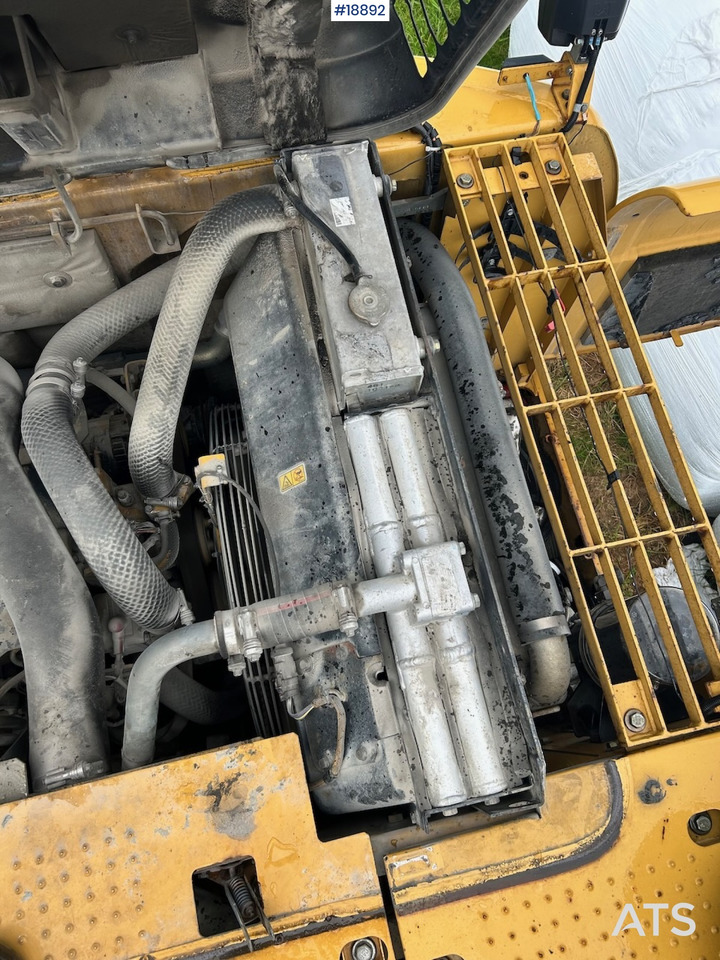 Ekskavatorius Komatsu PC240LC-6K Beltegraver m/ Graveskuffe: foto 16 Ekskavatorius Komatsu PC240LC-6K Beltegraver m/ Graveskuffe: foto 16