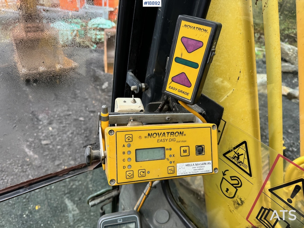 Ekskavatorius Komatsu PC240LC-6K Beltegraver m/ Graveskuffe: foto 29 Ekskavatorius Komatsu PC240LC-6K Beltegraver m/ Graveskuffe: foto 29