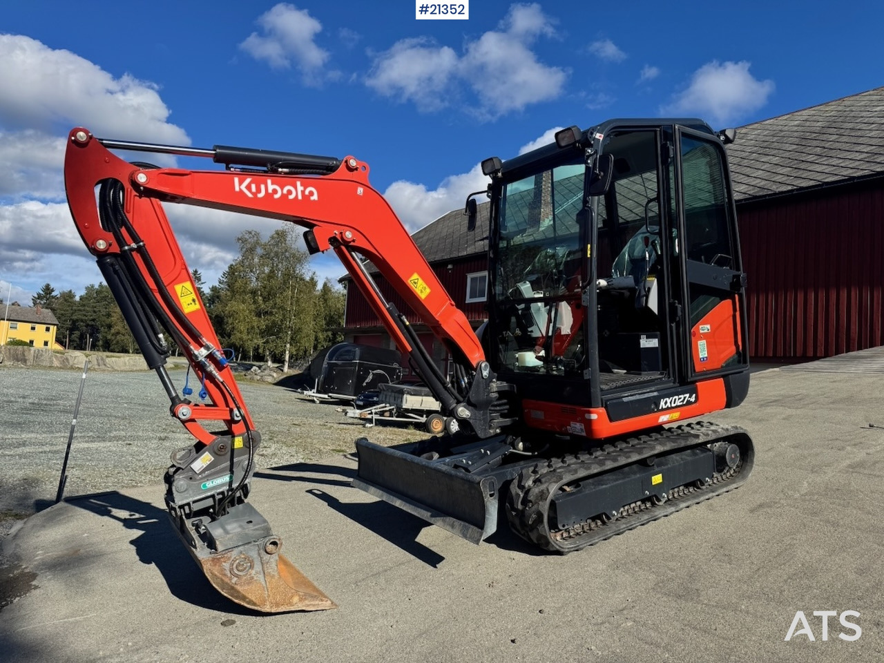 Kubota KX027-4 - Mini ekskavatorius: foto 2 Kubota KX027-4 - Mini ekskavatorius: foto 2