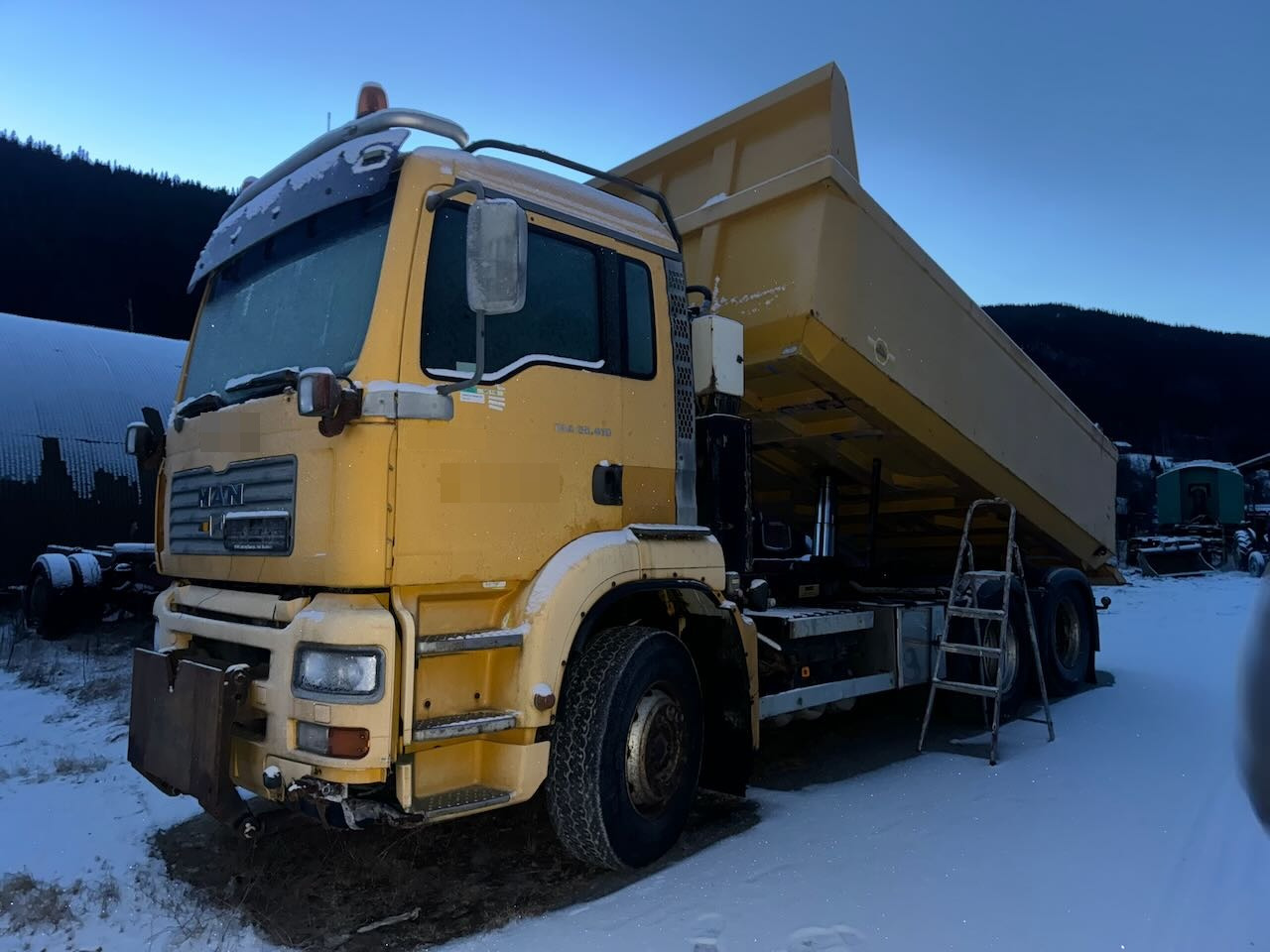 MAN TGA 28.410 6x2 Brøyterigget Tippbil. Rep objekt. - Savivartis sunkvežimis: foto 2 MAN TGA 28.410 6x2 Brøyterigget Tippbil. Rep objekt. - Savivartis sunkvežimis: foto 2