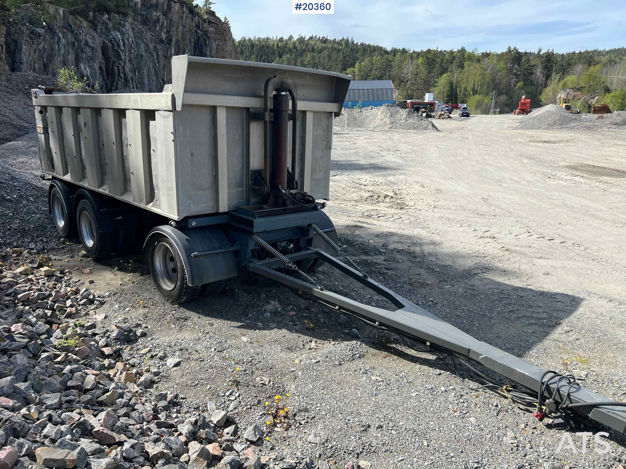 Maur 3 akslet slephenger - Savivartis priekaba: foto 2 Maur 3 akslet slephenger - Savivartis priekaba: foto 2