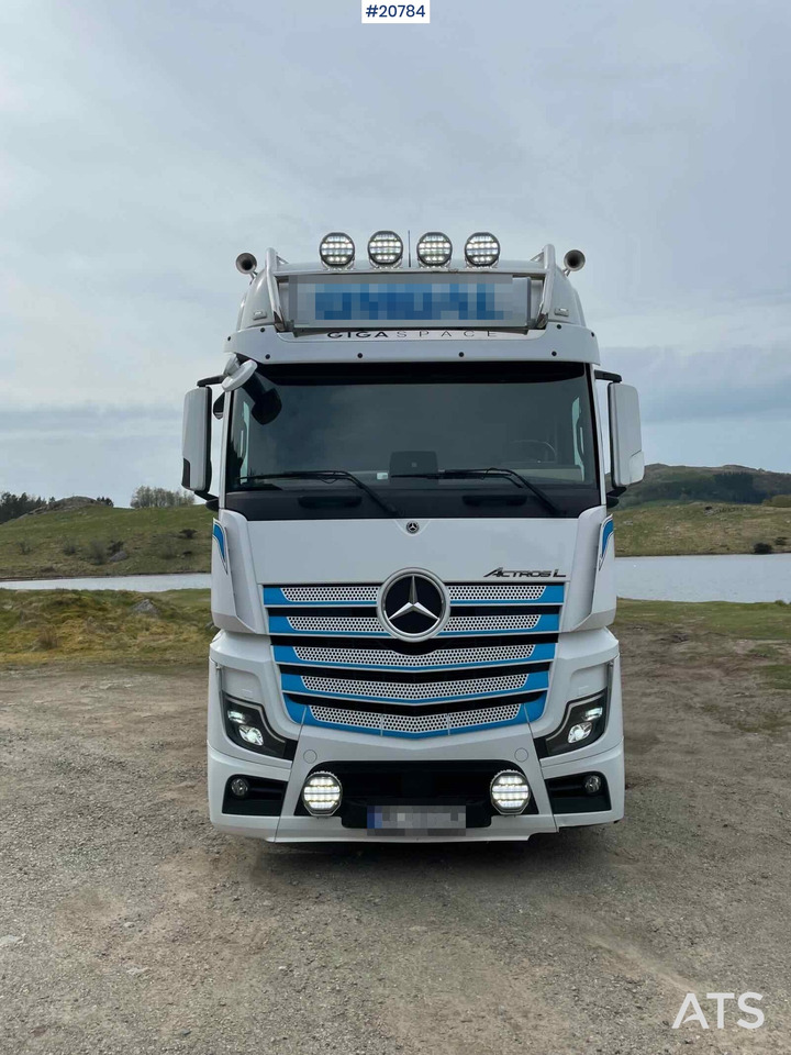 Mercedes Actros - Furgonas sunkvežimis: foto 2 Mercedes Actros - Furgonas sunkvežimis: foto 2