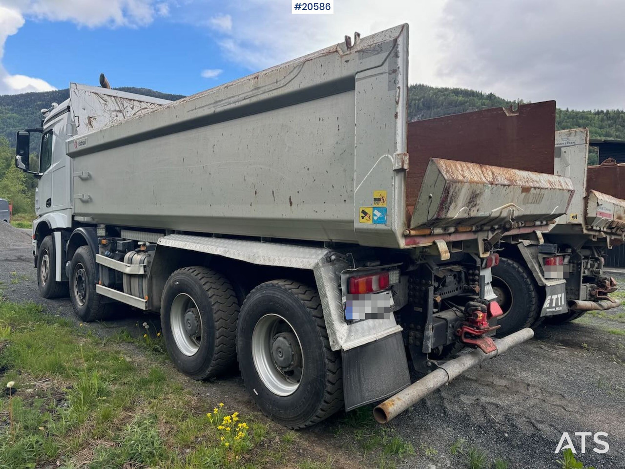 Mercedes Arocs 3258 - Savivartis sunkvežimis: foto 4 Mercedes Arocs 3258 - Savivartis sunkvežimis: foto 4