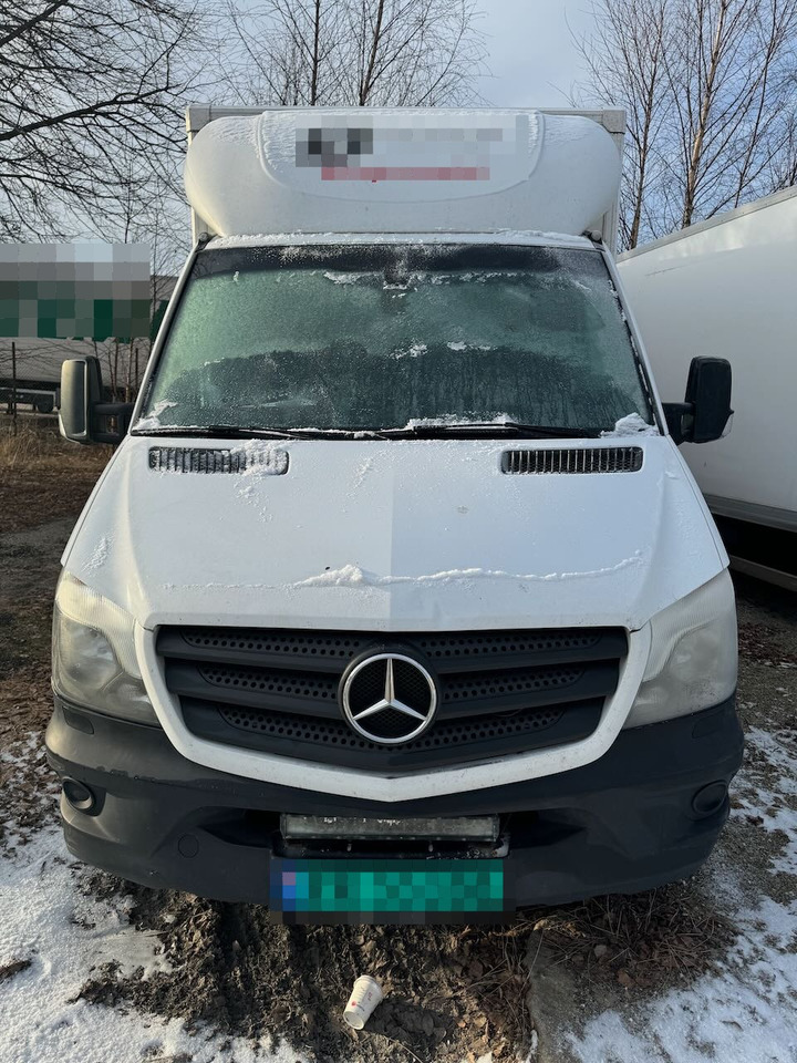 Mercedes SPRINTER - Furgonas su krovinių dėže: foto 2 Mercedes SPRINTER - Furgonas su krovinių dėže: foto 2