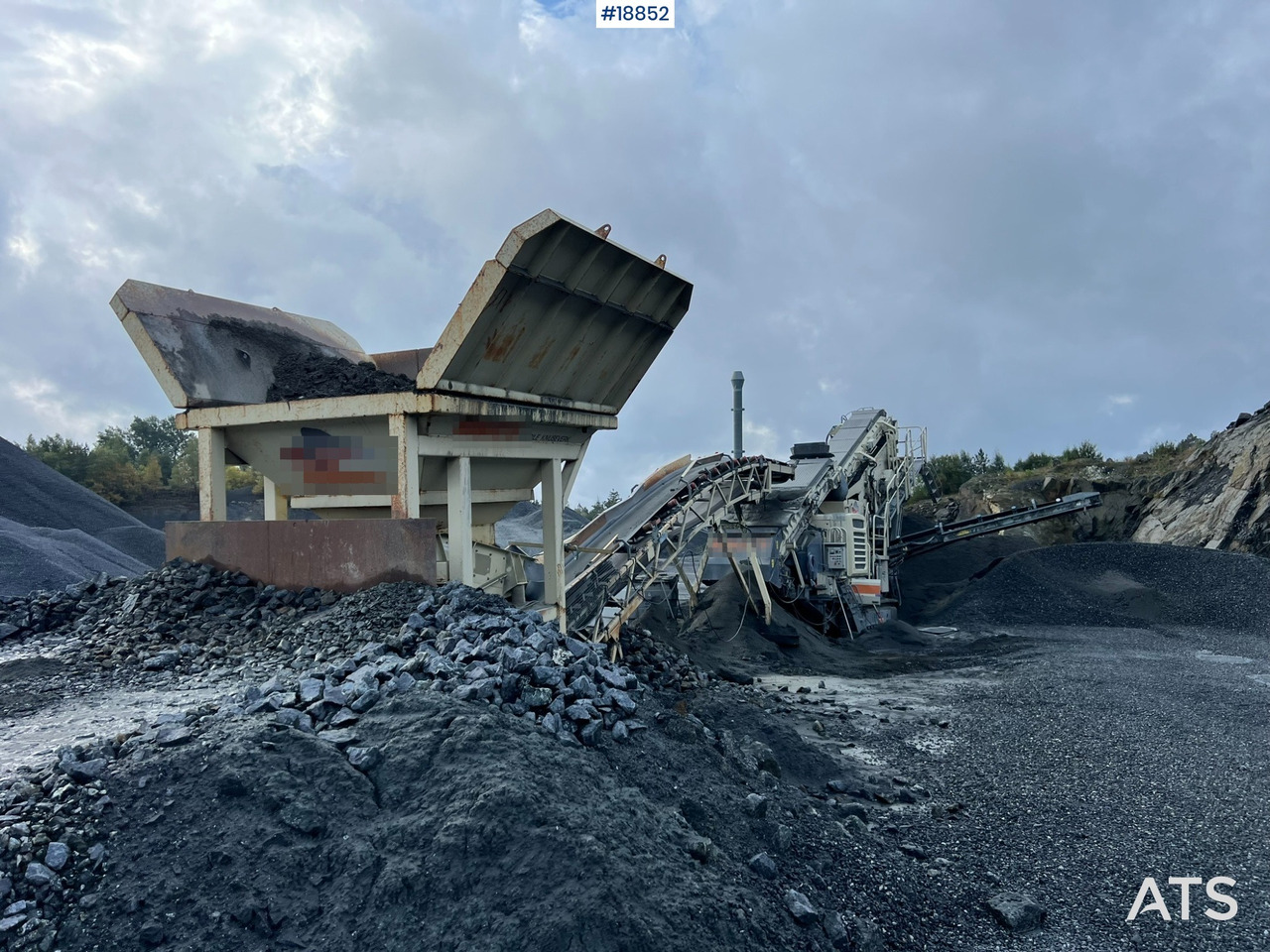 Metso Lokotrack LT220D Finknuser m/ sikt, matekasse og transportbånd - Mobilus trupintuvas: foto 3 Metso Lokotrack LT220D Finknuser m/ sikt, matekasse og transportbånd - Mobilus trupintuvas: foto 3