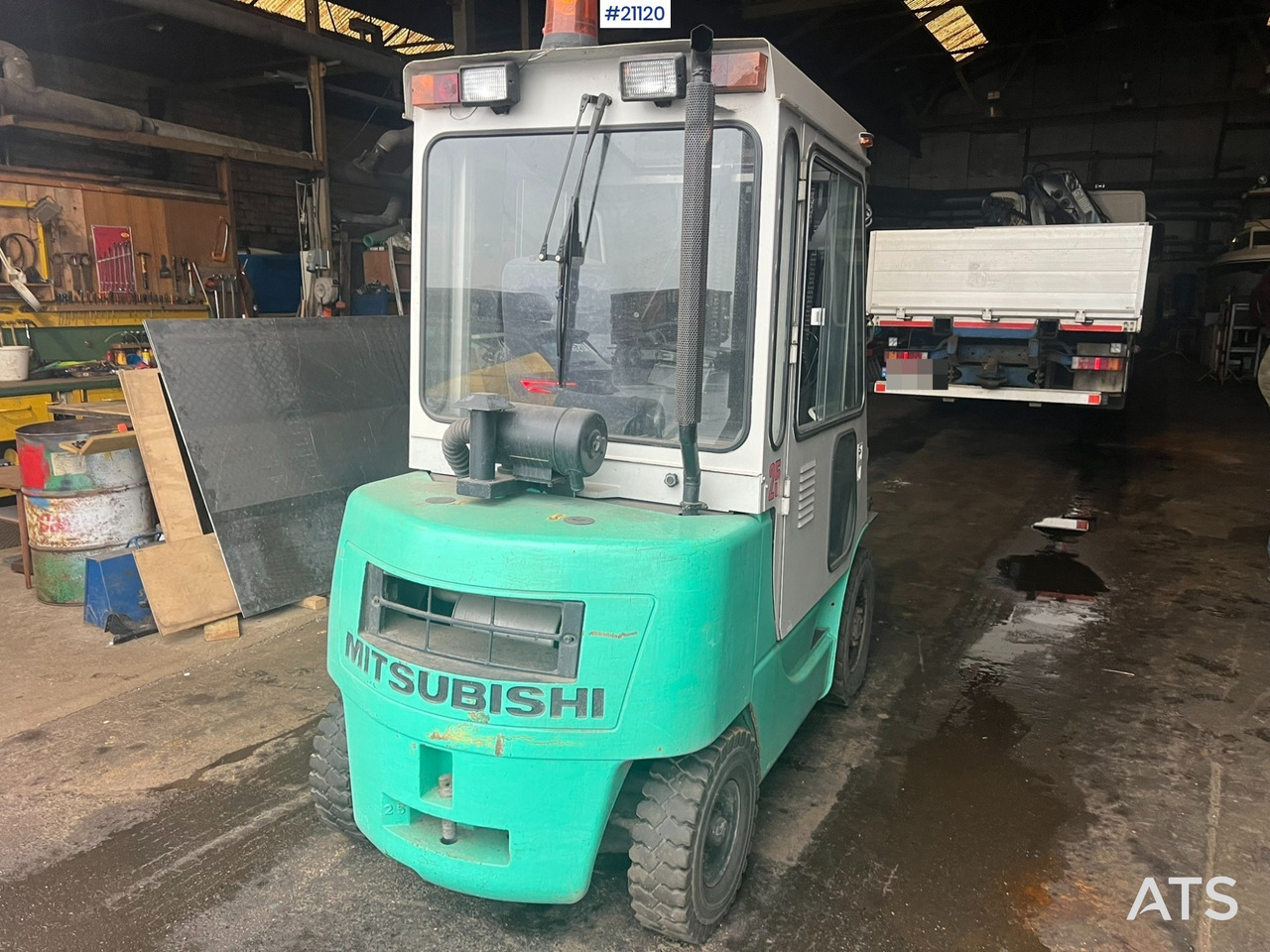 Mitsubishi FD-25 - Elektrinis krautuvas: foto 4 Mitsubishi FD-25 - Elektrinis krautuvas: foto 4