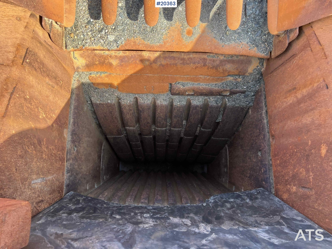 Žandikaulio trupintuvas Sandvik UJ440I: foto 30
