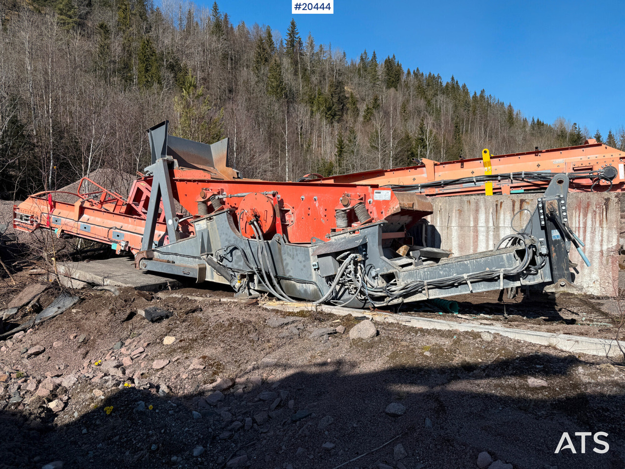 Sandvik hengesikt - Sijotuvas: foto 1 Sandvik hengesikt - Sijotuvas: foto 1