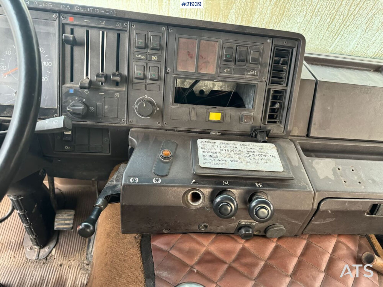 Scania P112 6x2 chassis lizingą Scania P112 6x2 chassis: foto 24