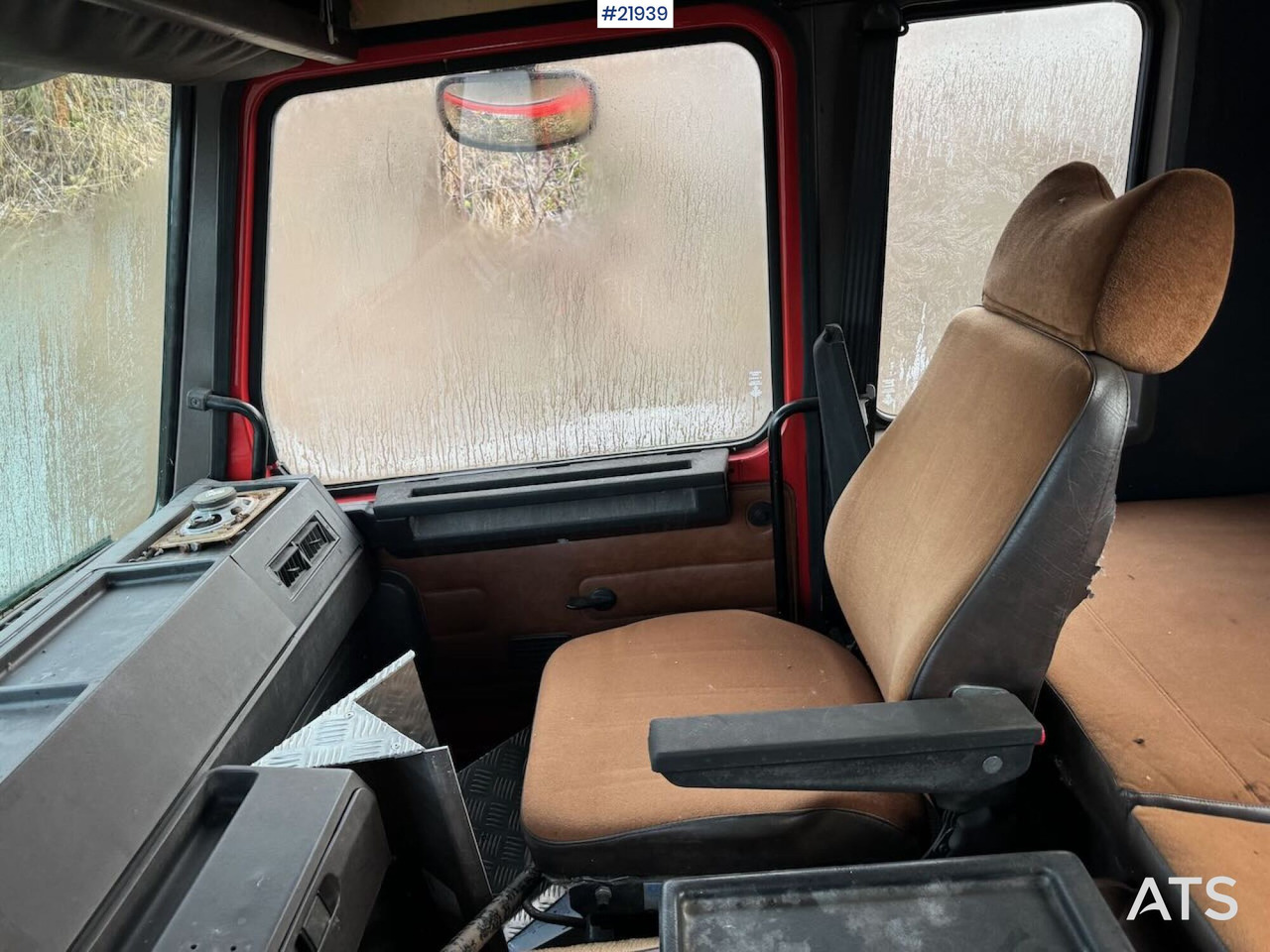 Scania P112 6x2 chassis lizingą Scania P112 6x2 chassis: foto 30