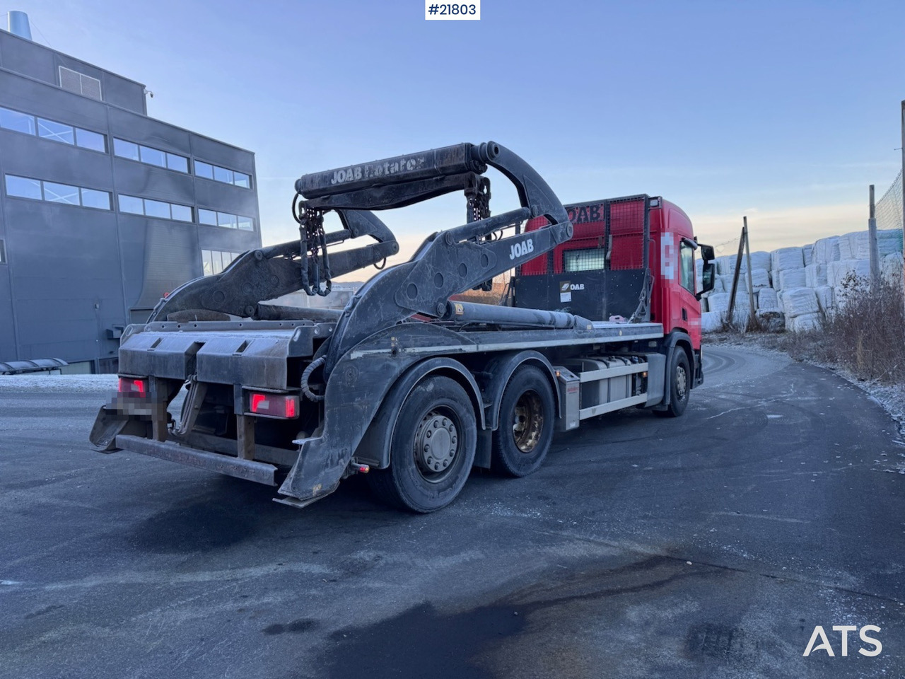 Nuožulnaus pakėlimo ant platformos sunkvežimis Scania P450: foto 12