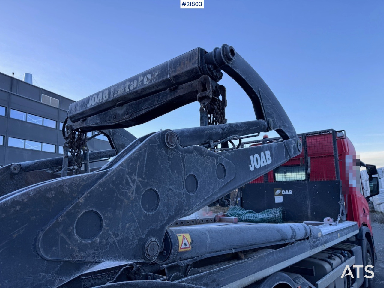 Nuožulnaus pakėlimo ant platformos sunkvežimis Scania P450: foto 15