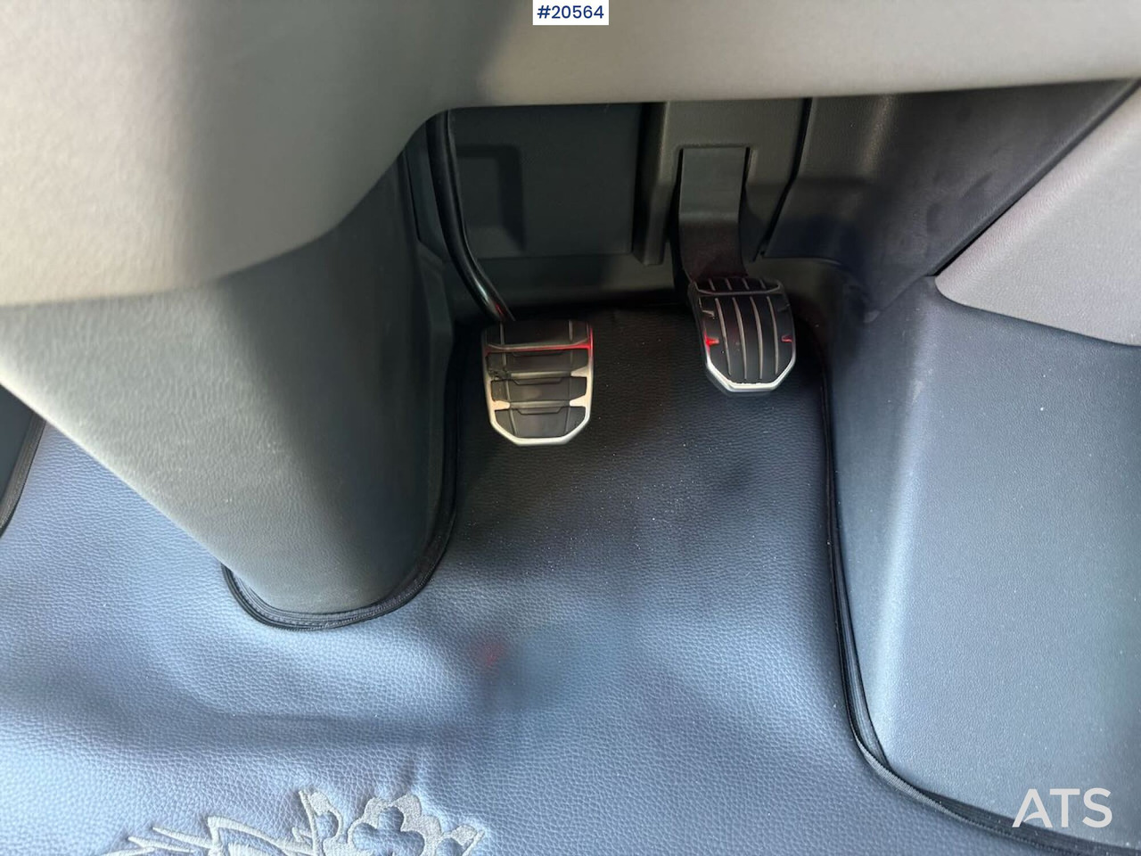 Furgonas sunkvežimis Scania S650: foto 29