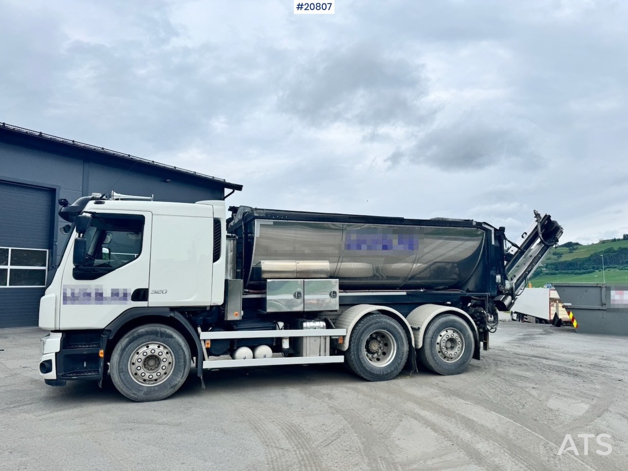 Volvo FE320 - Sunkvežimis, Asfalto mašina: foto 1 Volvo FE320 - Sunkvežimis, Asfalto mašina: foto 1