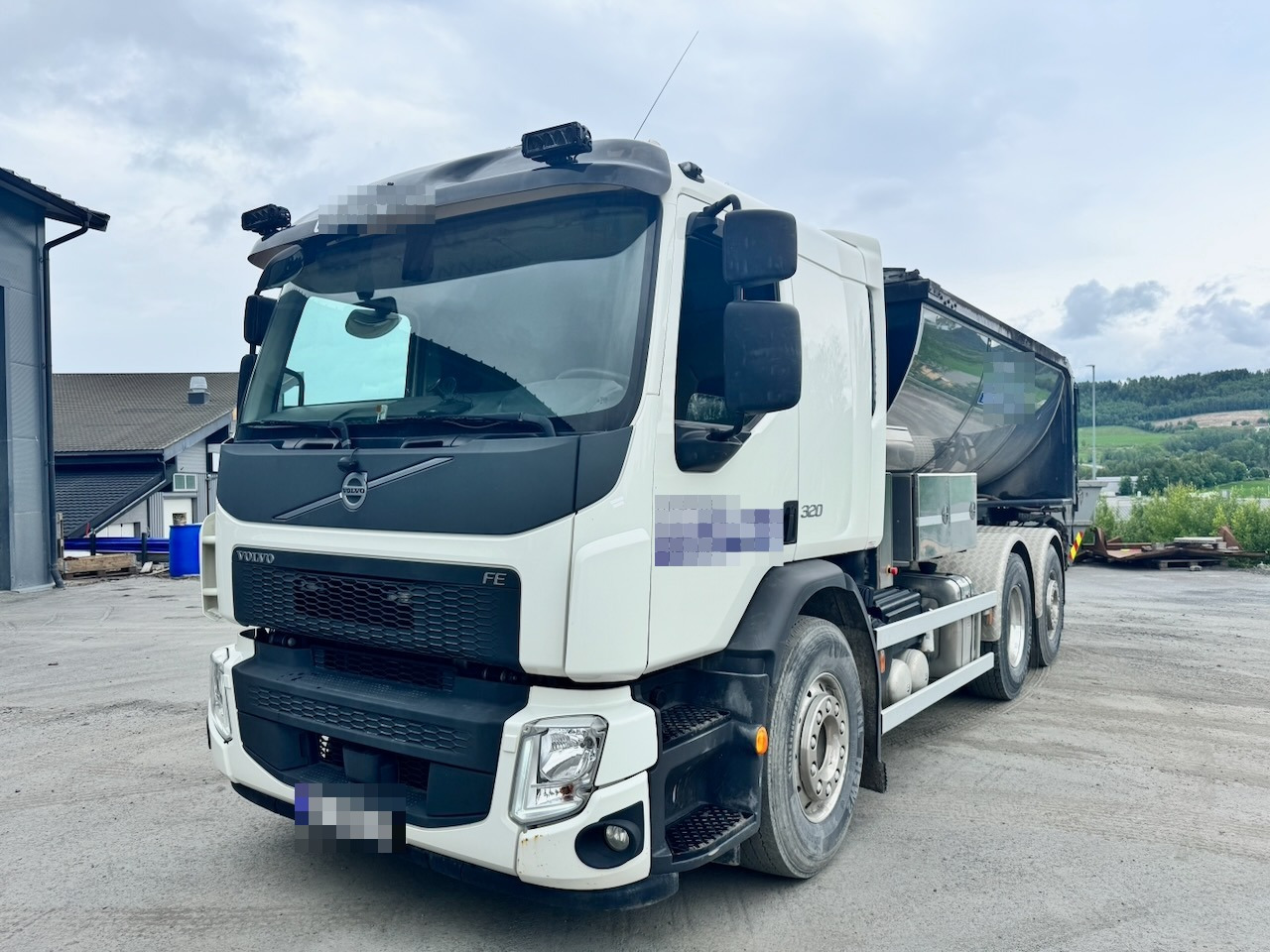 Volvo FE320 - Sunkvežimis, Asfalto mašina: foto 2 Volvo FE320 - Sunkvežimis, Asfalto mašina: foto 2