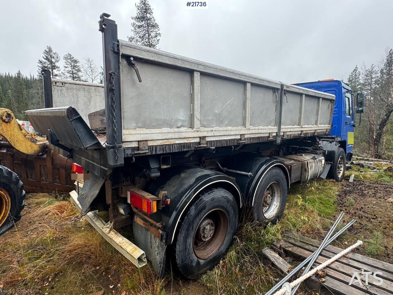 Volvo FL12 m/ 22 t/m Palfinger kran, tømmerflak, Dumperkasse og plan. - Sunkvežimis su kranu: foto 3 Volvo FL12 m/ 22 t/m Palfinger kran, tømmerflak, Dumperkasse og plan. - Sunkvežimis su kranu: foto 3