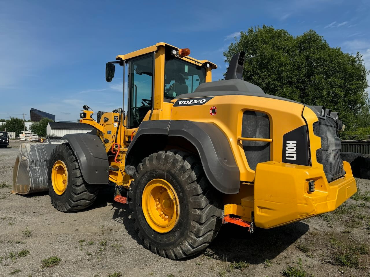 Volvo L110H - Ratinis krautuvas: foto 3 Volvo L110H - Ratinis krautuvas: foto 3