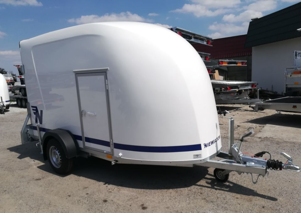 Niewiadów Furgon Niewiadów F1334 z trapem wjazdowym! - Furgonas priekaba: foto 3 Niewiadów Furgon Niewiadów F1334 z trapem wjazdowym! - Furgonas priekaba: foto 3