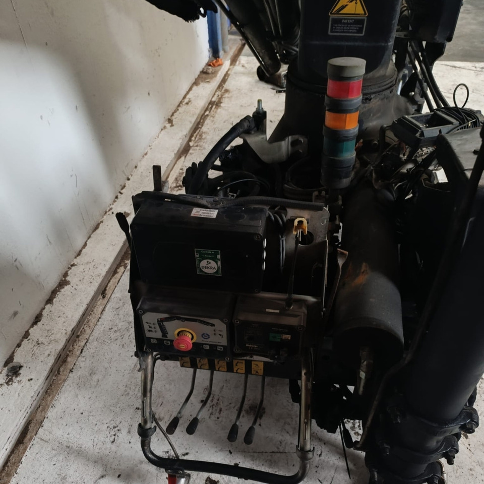 HIAB 166 E-4 HIPRO - Kranas-manipuliatorius: foto 5 HIAB 166 E-4 HIPRO - Kranas-manipuliatorius: foto 5