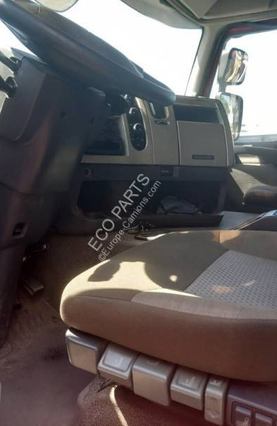 Renault Premium 380.19 DXI - Furgonas sunkvežimis: foto 4 Renault Premium 380.19 DXI - Furgonas sunkvežimis: foto 4