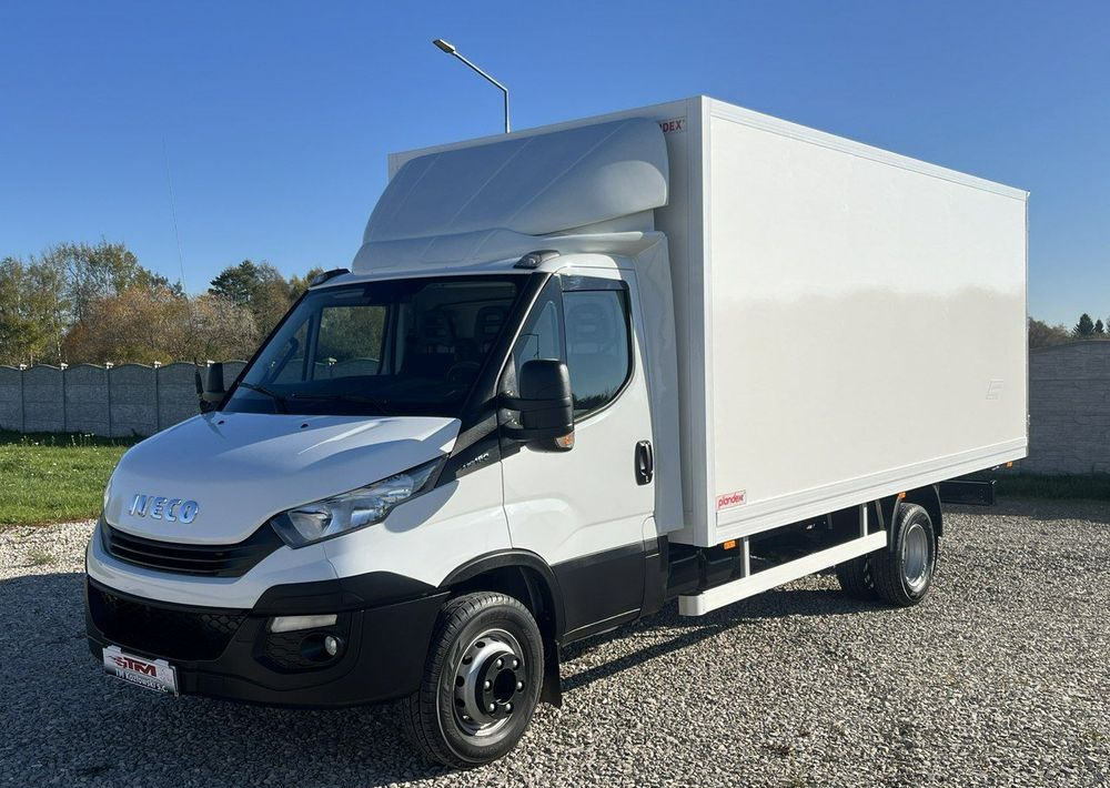 Iveco Daily - Furgonas su krovinių dėže: foto 1 Iveco Daily - Furgonas su krovinių dėže: foto 1