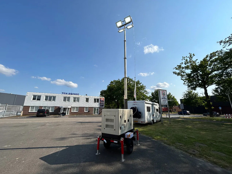 Diversen DPX 15KVA Light Tower Ricardo 295D / New and not used - Apšvietimo bokštas: foto 4 Diversen DPX 15KVA Light Tower Ricardo 295D / New and not used - Apšvietimo bokštas: foto 4