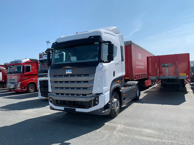 BMC Tughra 1846 Elegance 460PK Euro 6 powered by Iveco - Vilkikas: foto 1 BMC Tughra 1846 Elegance 460PK Euro 6 powered by Iveco - Vilkikas: foto 1