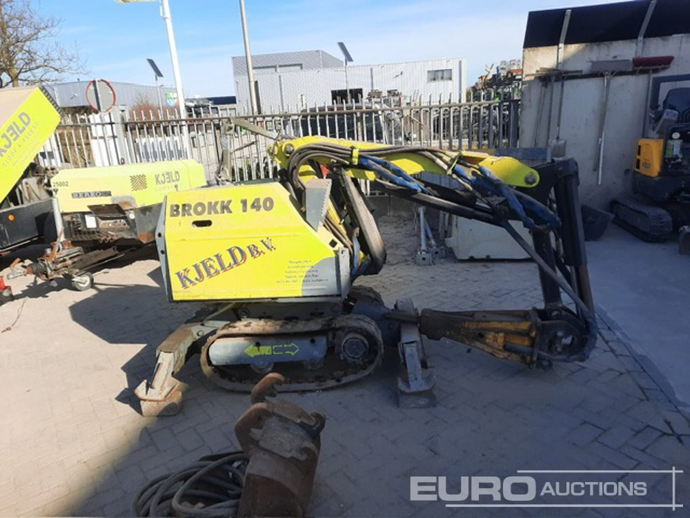 1996 Brokk 110E Remote Controlled Robotic Excavator, Rubber tracked, Stabilisers, Piped, All. Piping, QH, Hammer, Bucket - Mini ekskavatorius: foto 2 1996 Brokk 110E Remote Controlled Robotic Excavator, Rubber tracked, Stabilisers, Piped, All. Piping, QH, Hammer, Bucket - Mini ekskavatorius: foto 2