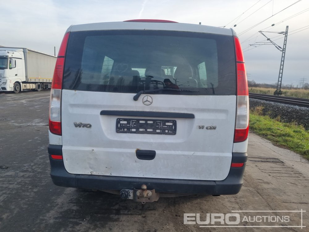 2005 Mercedes Benz Vito - Komercinis automobilis su dviguba kabina: foto 4 2005 Mercedes Benz Vito - Komercinis automobilis su dviguba kabina: foto 4
