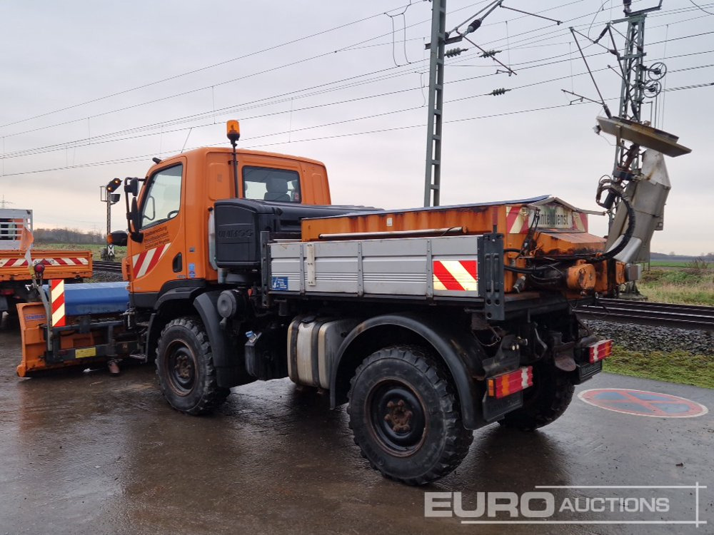 2009 Mercedes Benz U20 - Keturratis: foto 3 2009 Mercedes Benz U20 - Keturratis: foto 3