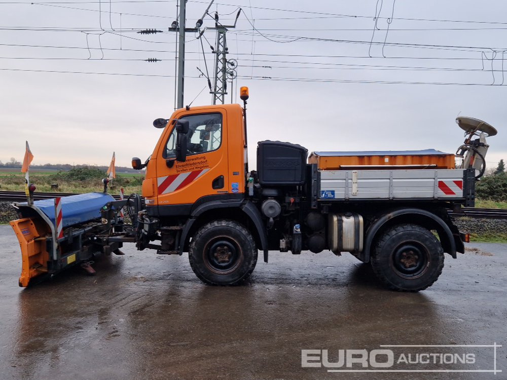 2009 Mercedes Benz U20 - Keturratis: foto 2 2009 Mercedes Benz U20 - Keturratis: foto 2