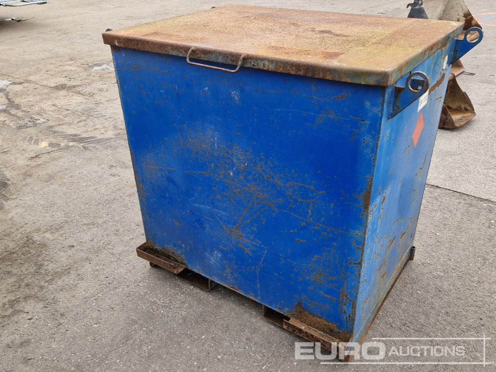 200Ltr. Fuel Tank - Sandėliavimo talpykla: foto 2 200Ltr. Fuel Tank - Sandėliavimo talpykla: foto 2