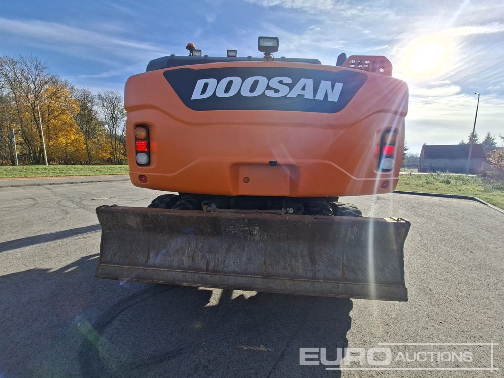 2013 Doosan DX160W - Ratinis ekskavatorius: foto 3 2013 Doosan DX160W - Ratinis ekskavatorius: foto 3