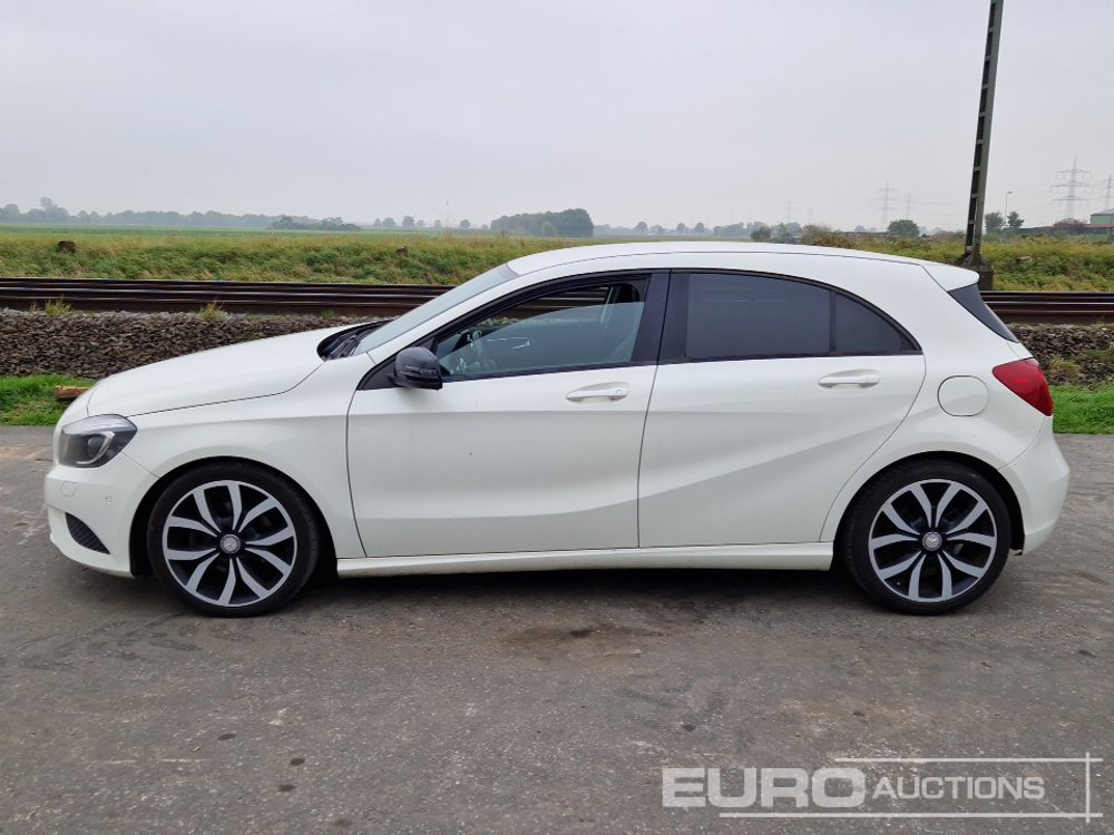 2013 Mercedes Benz A180 - Lengvasis automobilis: foto 2 2013 Mercedes Benz A180 - Lengvasis automobilis: foto 2